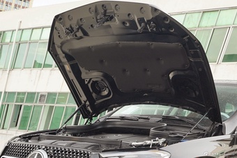 2025款奔驰GLE级 改款 GLE 350 4MATIC 动感型