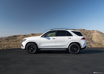 2027款奔驰GLE 450 4MATIC AMG Line 海外版 官图