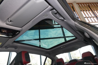 2026款宝马i5 eDrive 40L M运动套装