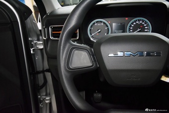 2025款宝典 2.5T手动柴油两驱长轴