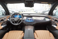 2025款奔驰E级改款 E 300 L 豪华型
