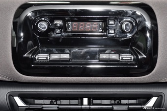 2025款五菱星光730 1.5T 6MT 舒适型