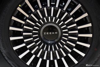 2023上海车展实拍：ZEEKR 009