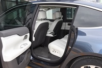 2024款蔚来ET7 75kWh 行政版