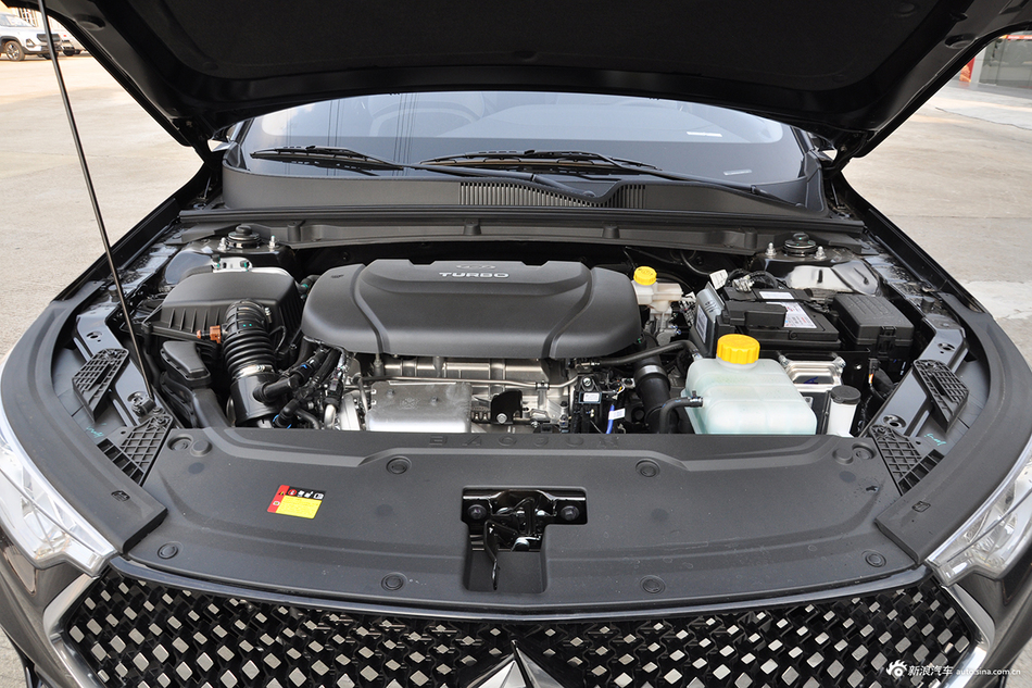 2019款宝骏RC-6 1.5T 自动24小时在线精英型