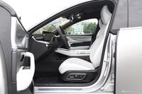 2023款小鹏P7i 702 Pro