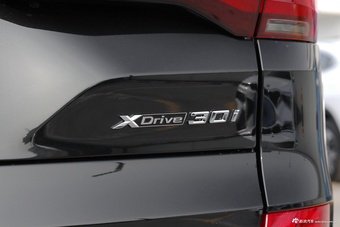 2022款宝马X5 xDrive30i M运动套装