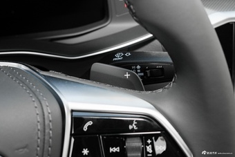 2026款奥迪A6L 40 TFSI 豪华动感型