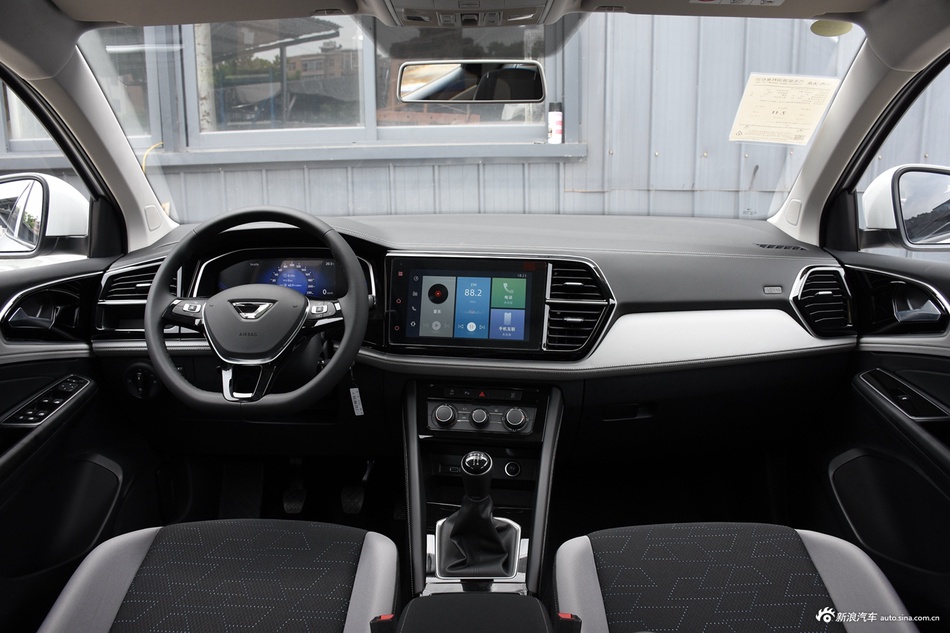 2024款捷达VS7 280TSI 手动先锋版