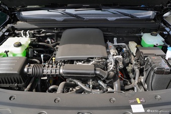 2025款北京BJ40e 魔核电驱标准版