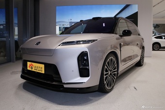 2026款蔚来ES8 六座行政签名版