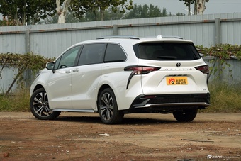 2026款格瑞维亚 2.5L混动 尊贵PLUS版