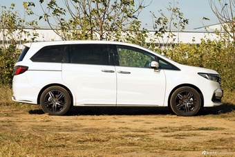 2026款奥德赛 2.0L e:HEV 锐·耀享版