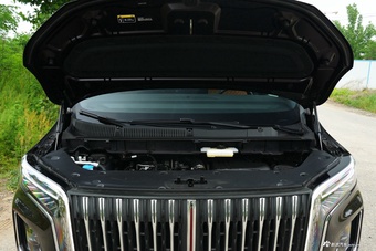 2026款红旗HQ9 PHEV 2.0T 四驱尊贵版