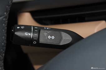 2025款极狐αT5 520 MAX