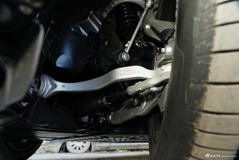 2026款奔驰E级 260 L 经典型