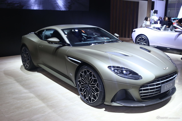 DBS