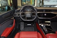 2022款奥迪A7L 45 TFSI quattro S-line 黑武士版
