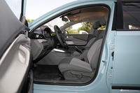 2020款新宝骏RC-5 1.5L手动智耀精英型