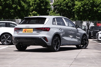 2025款奥迪A3 Sportback 35TFSI 飞驰尊享型 +豪华臻选包