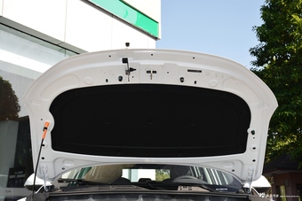  2020款荣威RX5 1.5T手动4G互联超越旗舰版