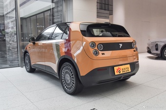 2025款萤火虫 游牧美拉德版