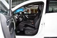 2025款吉利缤越 1.5L CVT超能MAX