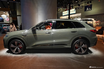 2025广州车展实拍：奥迪Q5L