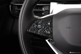 2024款睿蓝7 450km 荣耀版