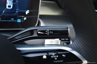 2025款奔驰CLE 260 轿跑车