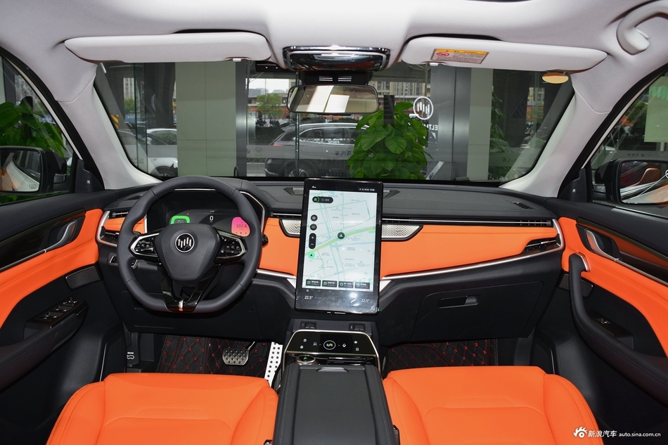 2021款威马EX5-Z Lead创领版