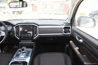 2023款悍途 2.0T 自动柴油两驱精英型大双