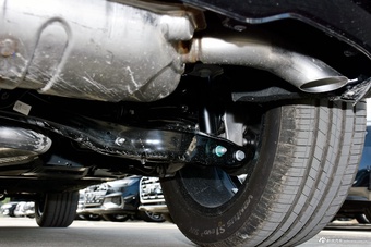 2025款奥迪Q3 45周年典藏版 45TFSI quattro 时尚动感型