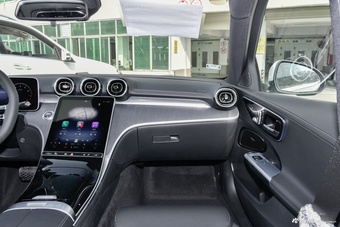 2026款奔驰C级 C 200 L 运动版
