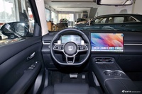 2025款蓝电E5 PLUS 165km 长续航先享版 7座