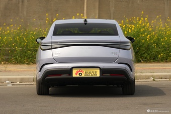 2026款海豹07 EV 705旗舰型