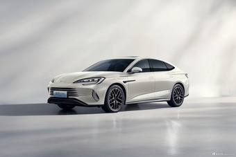 2025款海豹07 DM-i 智驾版 1.5T 125km 旗舰型 官图