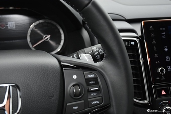 2020款UR-V 2.0T 370TURBO 两驱尊雅版