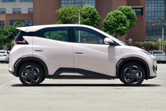 2025款海鸥 智驾版 405km 自在版