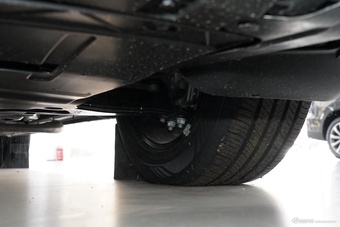 2025款风云A8 70km 标准型