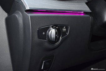 2021款奔驰E级 E 300 L 尊贵运动版
