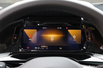 2024款高尔夫 280TSI DSG R-Line 50年传奇版