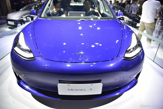 特斯拉Model 3