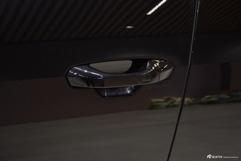 2022款奥迪A7L 45 TFSI quattro S-line 黑武士版