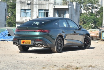 2026款MG7 2.0T自动 Trophy+ 超级运动版