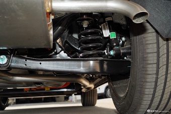 2025款捷途山海L9 1.5TD 2DHT 豪华版 6座