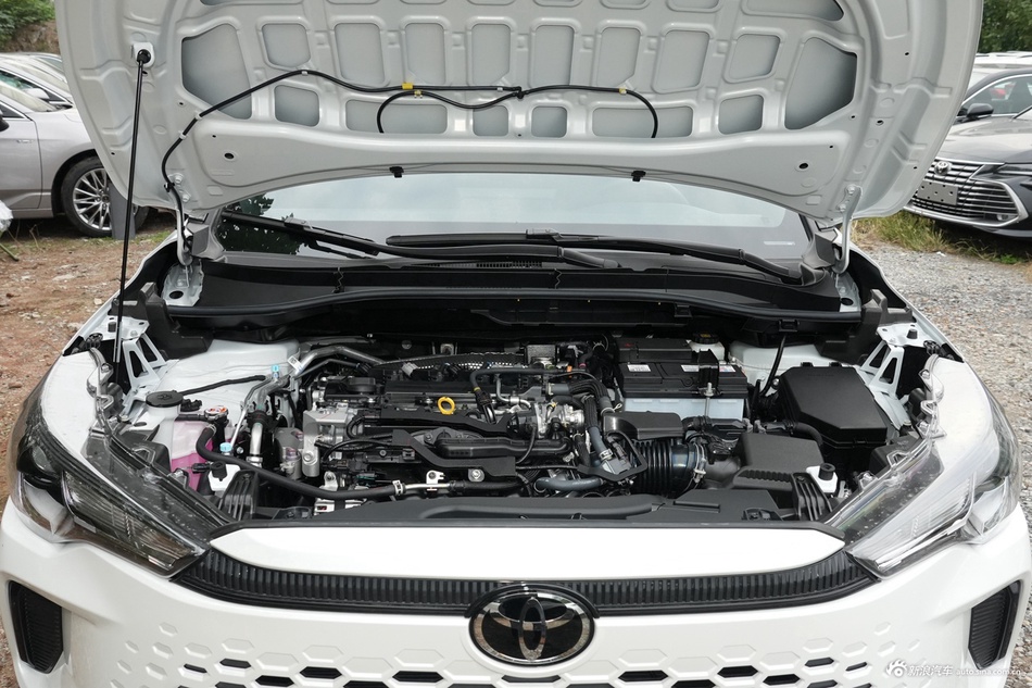 2026款卡罗拉锐放 2.0L 先锋版