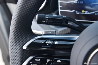 2025款奔驰CLE 260 轿跑车