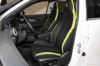 2023款风行雷霆 630 Pro+