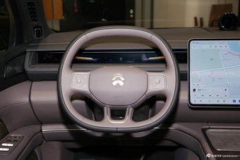 2026款蔚来ES8 六座行政签名版